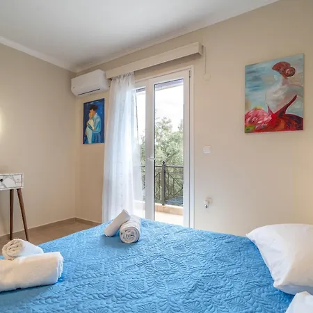 Paradise Sea View Apartmán *